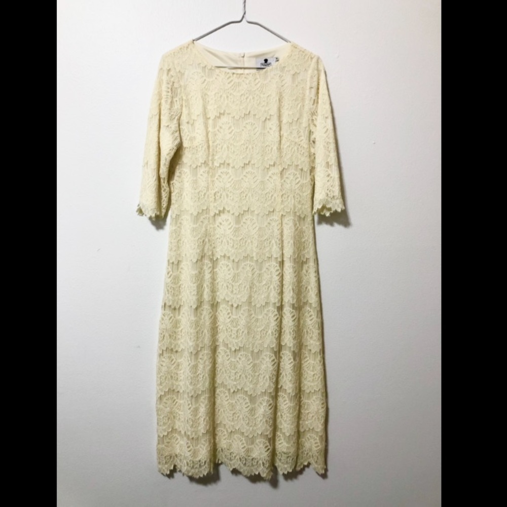 DAINTY JEWELLS cream lace midi dress, M, like new